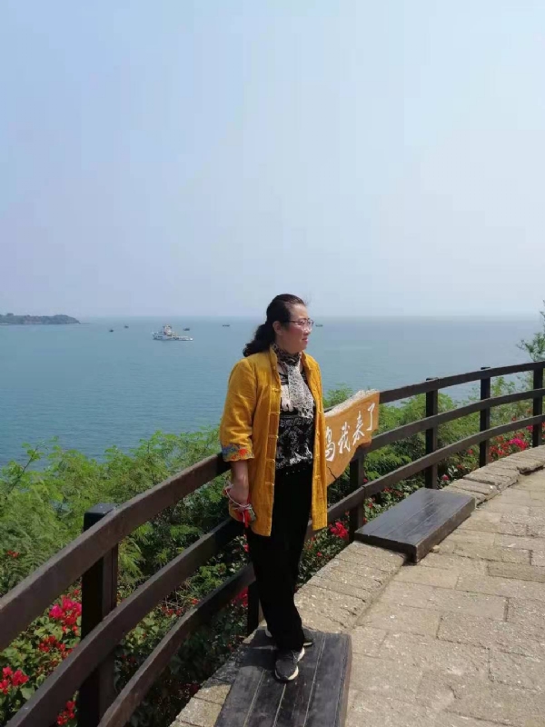 曦若半秋的第一张照片--屏南相亲网