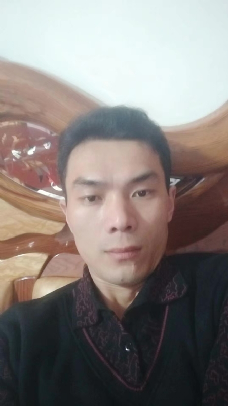 错把真心喂了狗的第四张照片--屏南相亲网