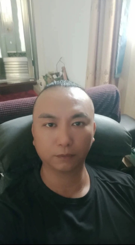 施逸森的第一张照片--屏南相亲网