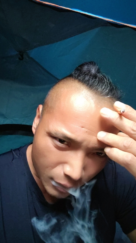 伯爵的第四张照片--屏南相亲网